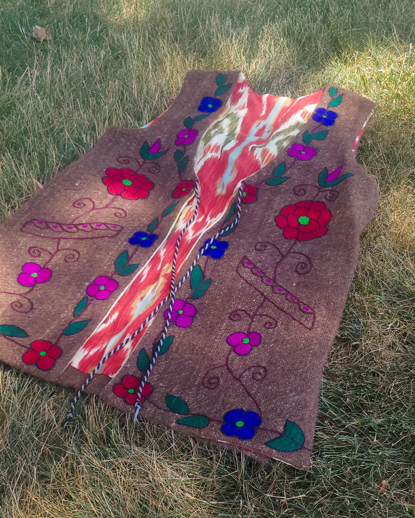 Women's Vest with Handwoven Kravat Fabric Lining