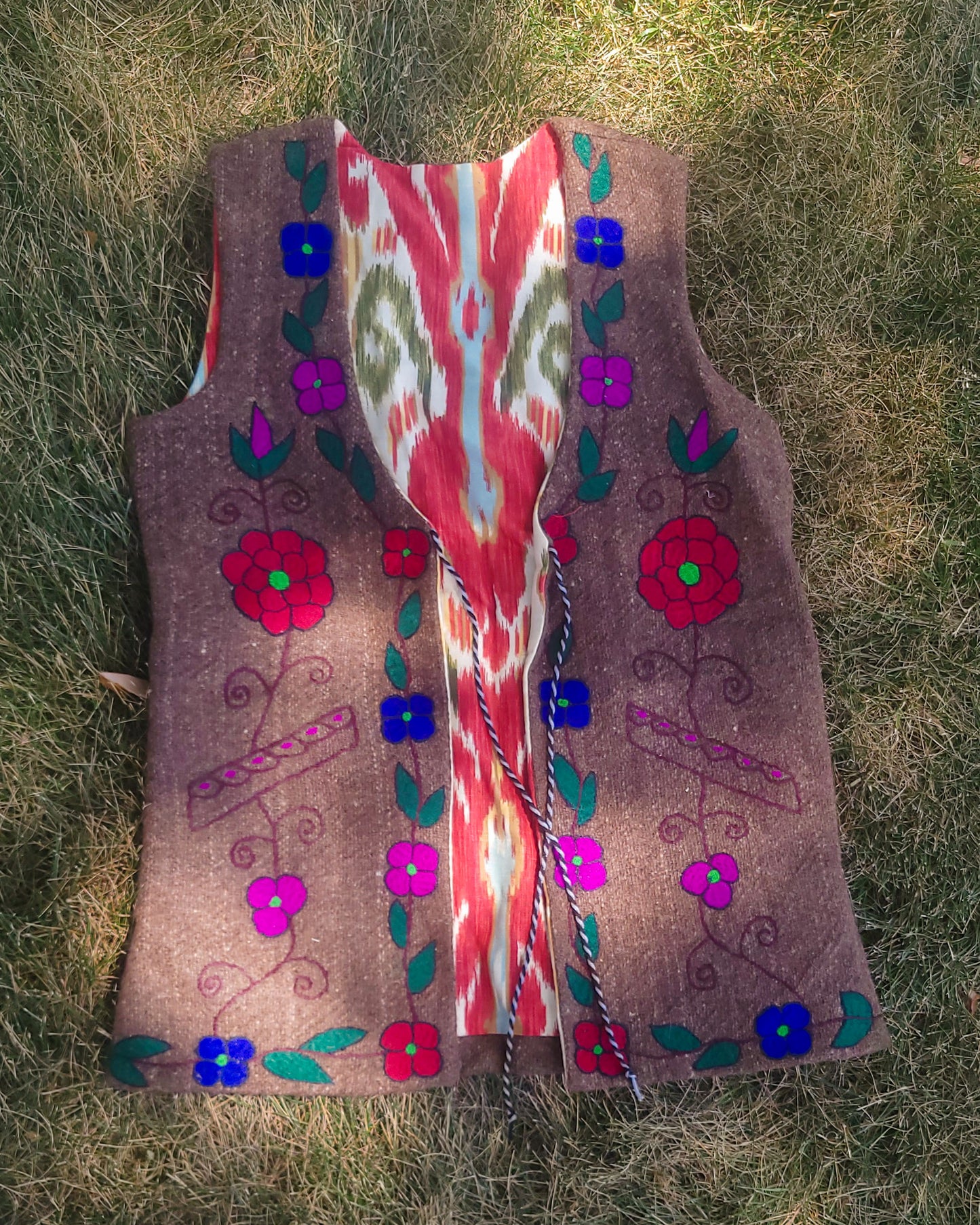 Women's Vest with Handwoven Kravat Fabric Lining